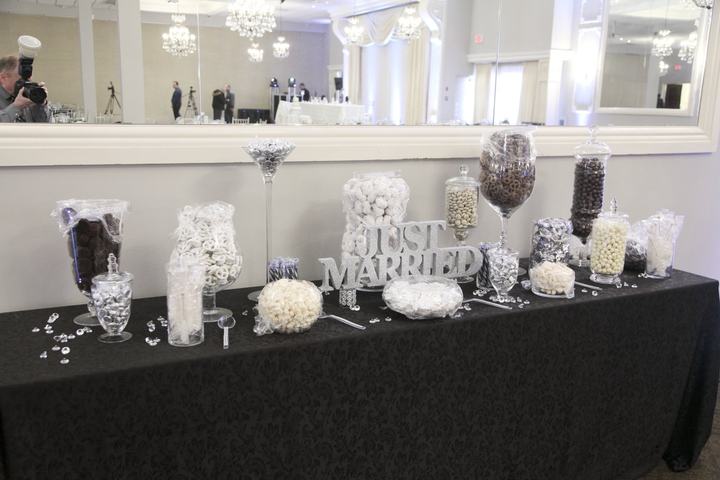 Candy table 'Just Married'
