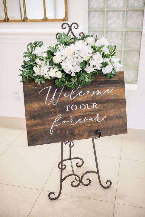 Welcome sign with florals