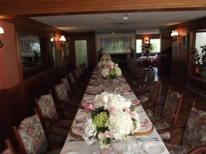 Restaurant long table hydrangea centerpieces